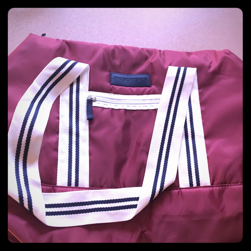 Sketchers Gym/Duffle Bag
